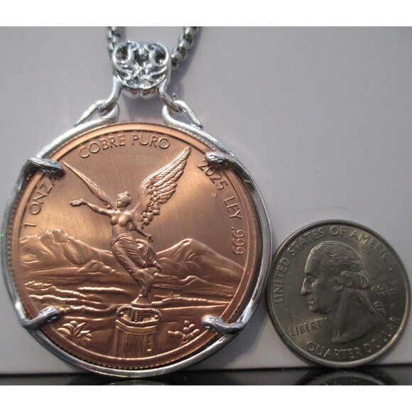 NEW Mexico’s Libertad, the most beloved icon Necklace - Picture 8 of 10